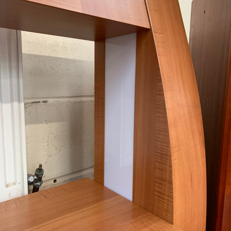 Shelving unit