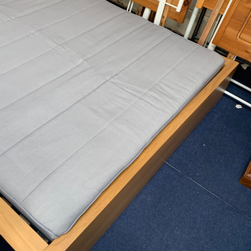 Double bed