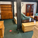 Coat stand