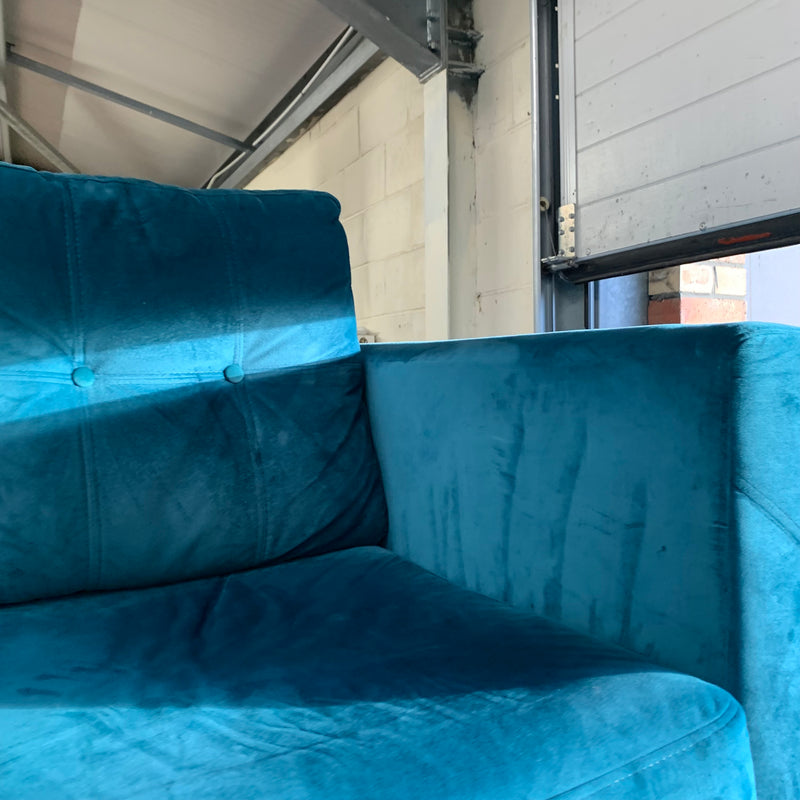2x 2 seater sofas