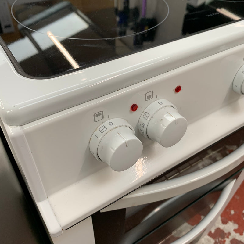 LOGIK cooker