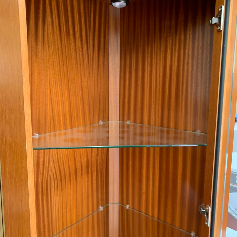 Display cabinet