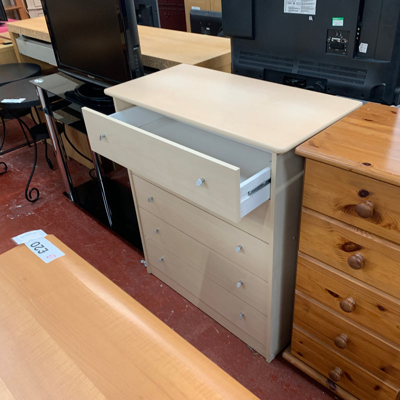 Chest of drawers