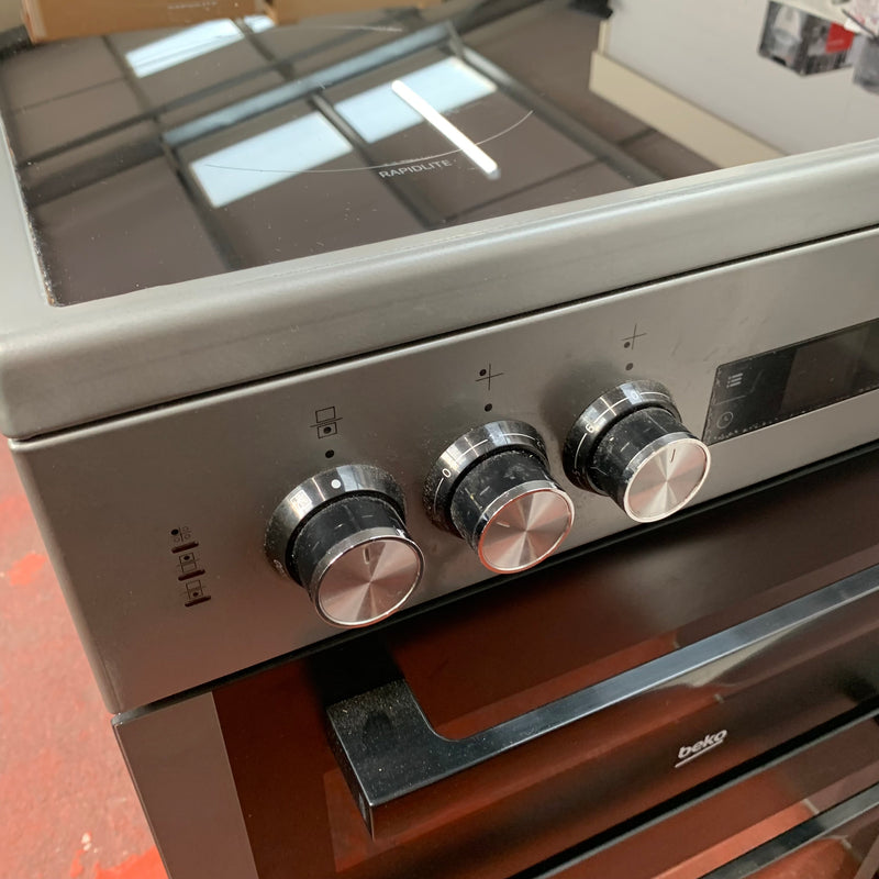 BEKO cooker