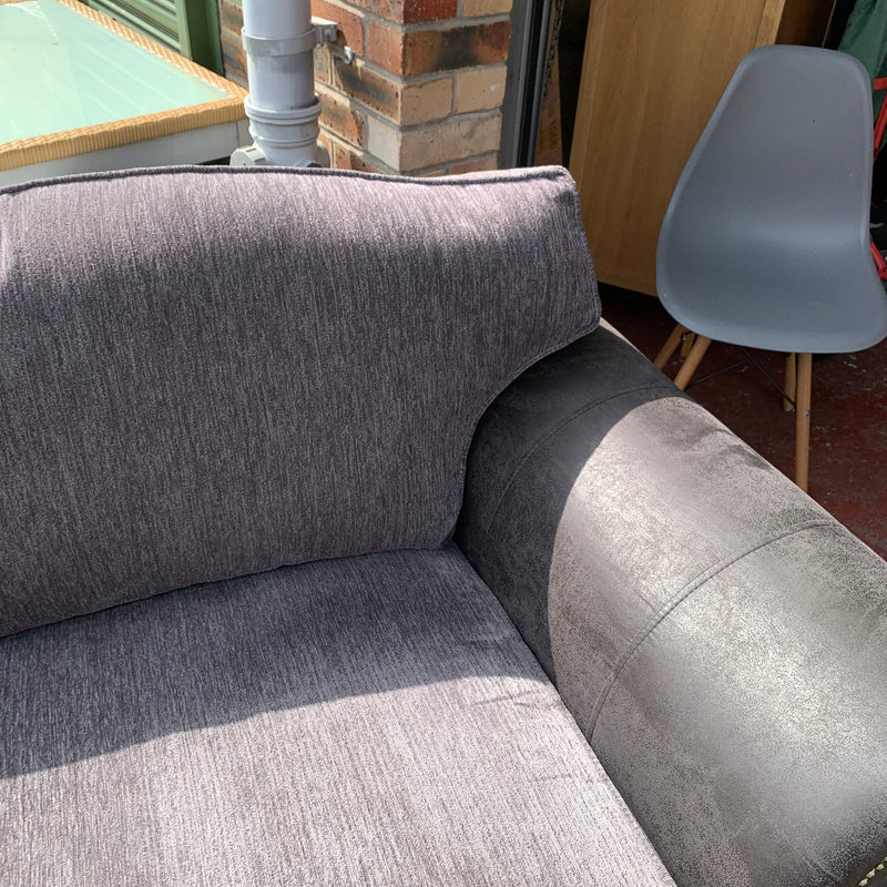 Cuddle chair