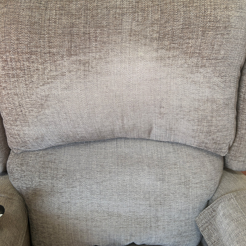Rise and recliner armchair
