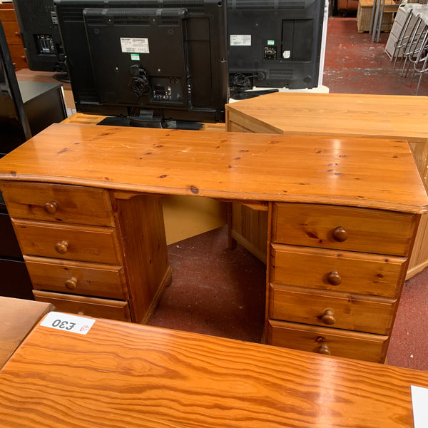 Dressing table