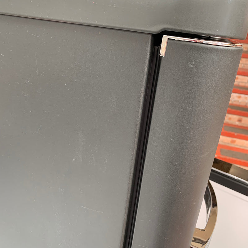 Swan fridge freezer