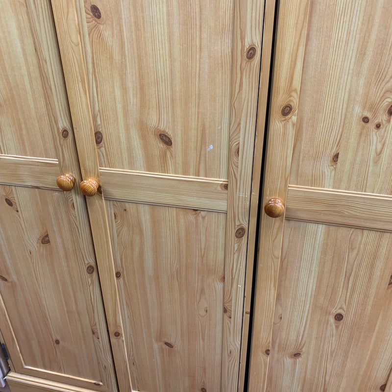 Triple wardrobe