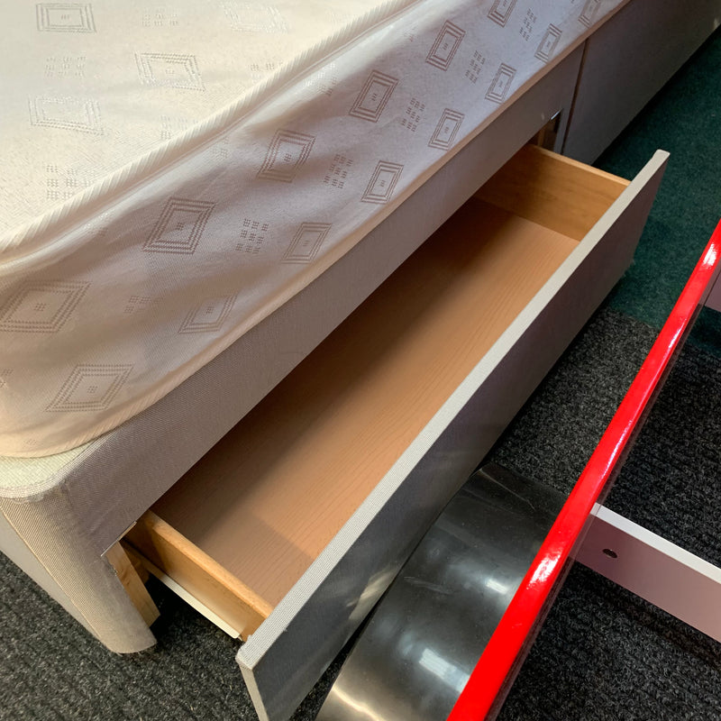 Double bed