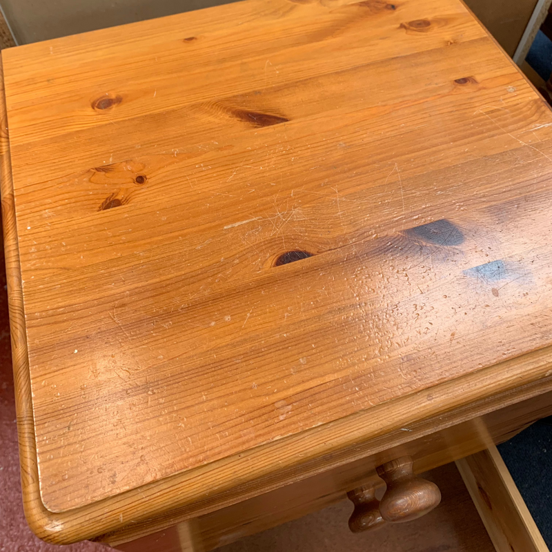 Bedside cabinet