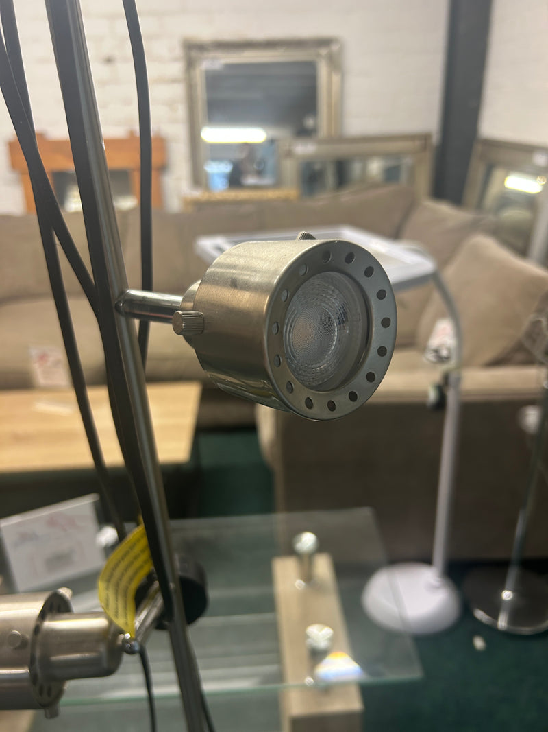 Standing lamp